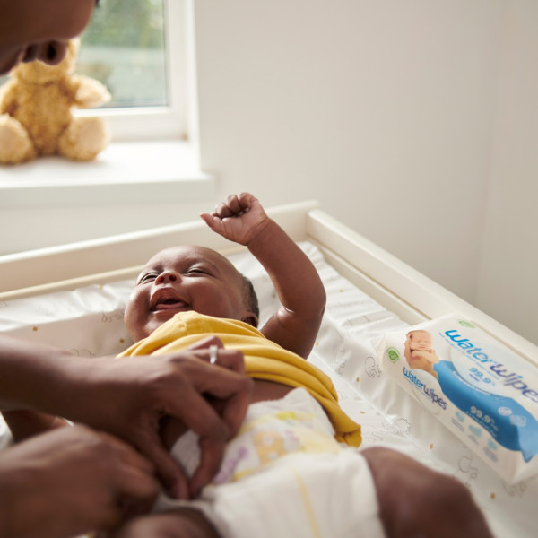 Βρεφικό δερματάκι: Ο σωστός τρόπος για τον καλύτερο καθαρισμό του μωρού μας